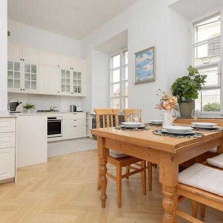Family Apartment Freta Warsaw Old Town By Noclegi Renters Eksteriør bilde